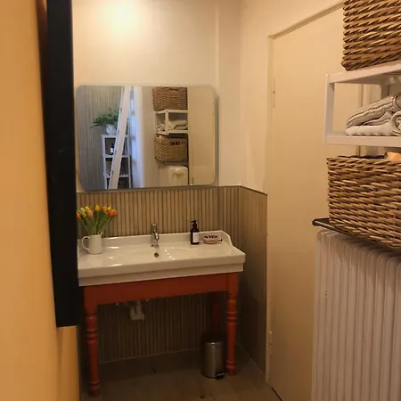 Glueck In Benrath Homestay *